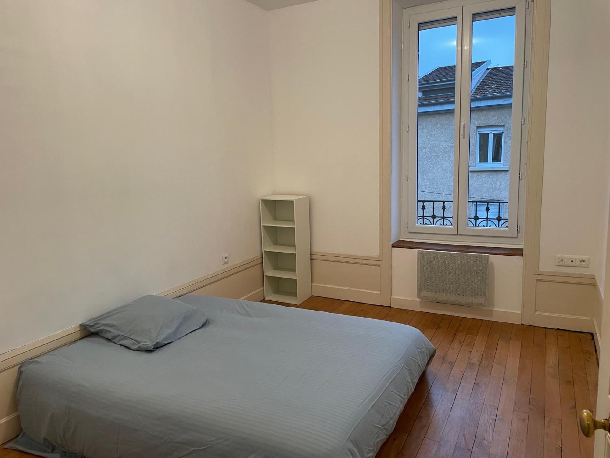 6 Couchages Proche Centre Location Tarif Special Longue Duree * Caluire-et-Cuire